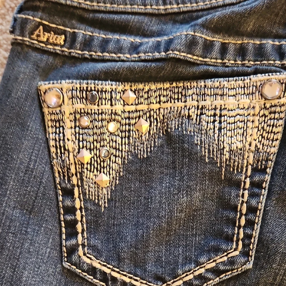 Ariat Turuoise Blue Women's Studded Denim Jeans 26R - Picture 7 of 14